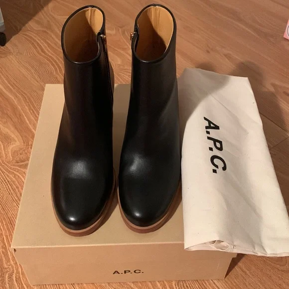 A.P.C. Chic Booties - Never Worn Outside - Picture 7 of 7